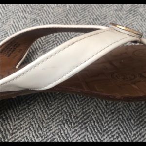 Tory Burch Shoes | Patent Leather Flip Flops | Poshmark